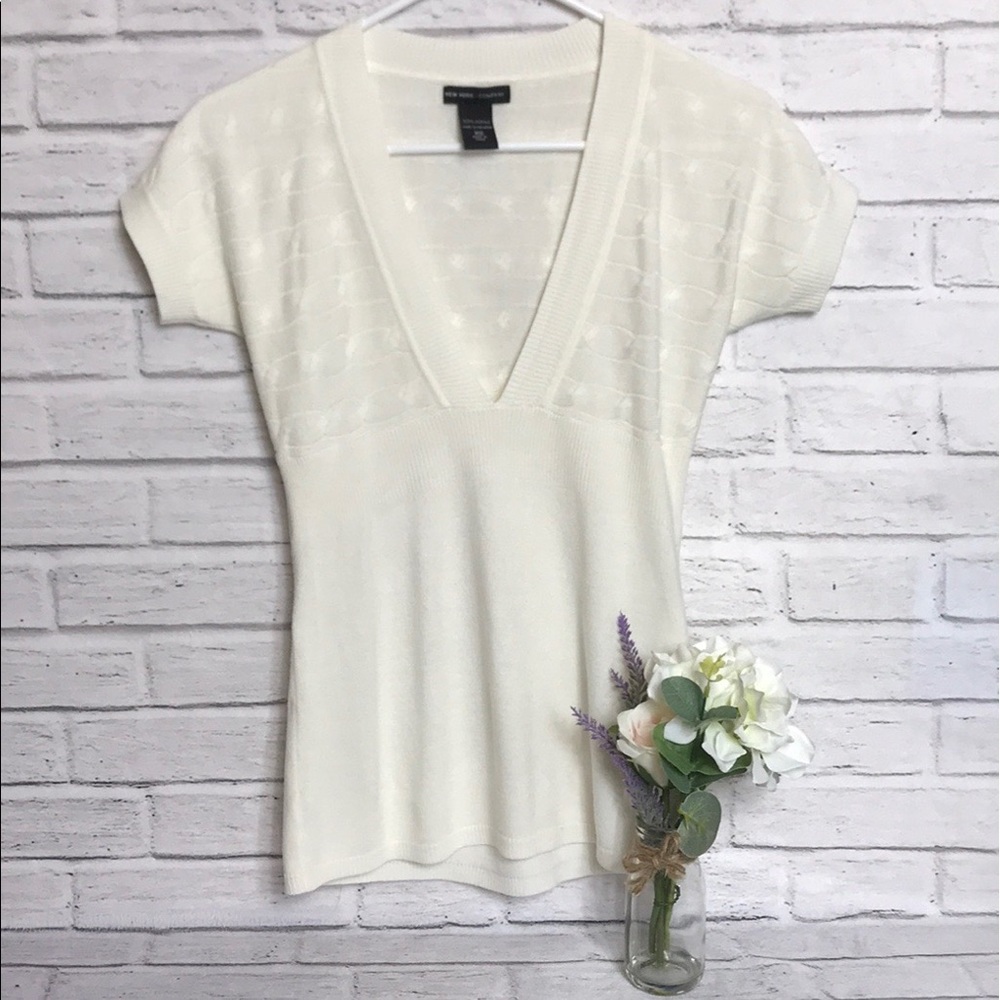 Off White Short Sleeve Sweater